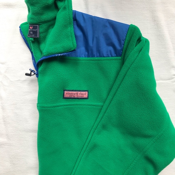 Vineyard Vines Women’s Green Fleece Pullover XS - Picture 3 of 6
